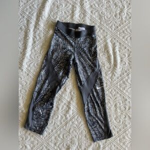 Nike Kids Geometric Black and White Leggings